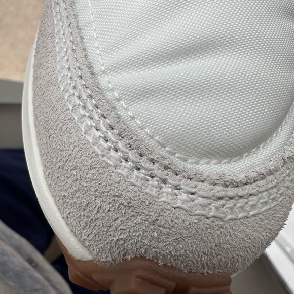 Nike White and Black Athletic Shoes BRAND NEW - Picture 12 of 12